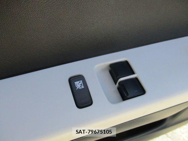 Mazda CAROL 2015-04 8626108-11