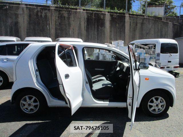 Mazda CAROL 2015-04 8626108-28