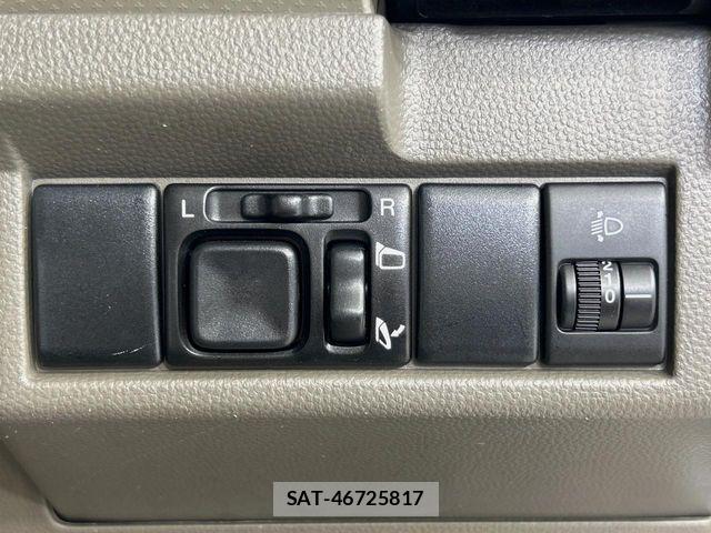 Mazda CAROL 2006-04 8741082-4