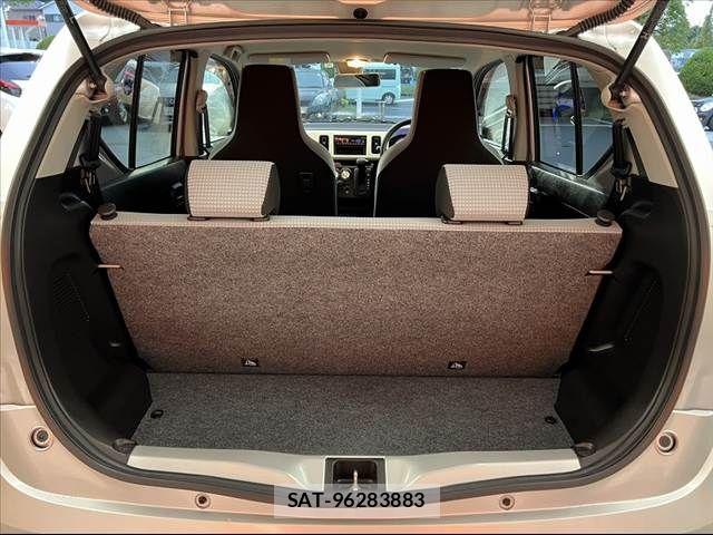 Mazda CAROL 2016-03 8795459-19