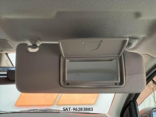 Mazda CAROL 2016-03 8795459-23