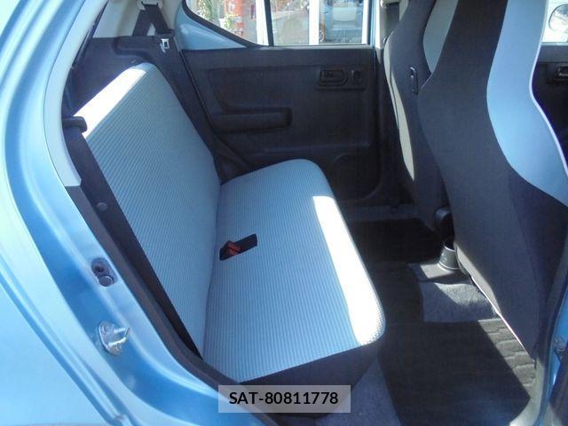 Mazda CAROL 2015-12 1584930-11