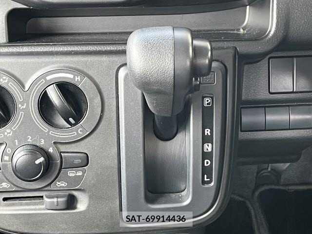 Mazda CAROL 2023-03 7215852-19