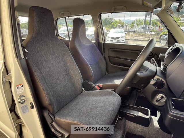 Mazda CAROL 2023-03 7215852-3