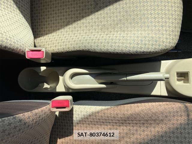 Mazda CAROL 2013-02 7357104-15