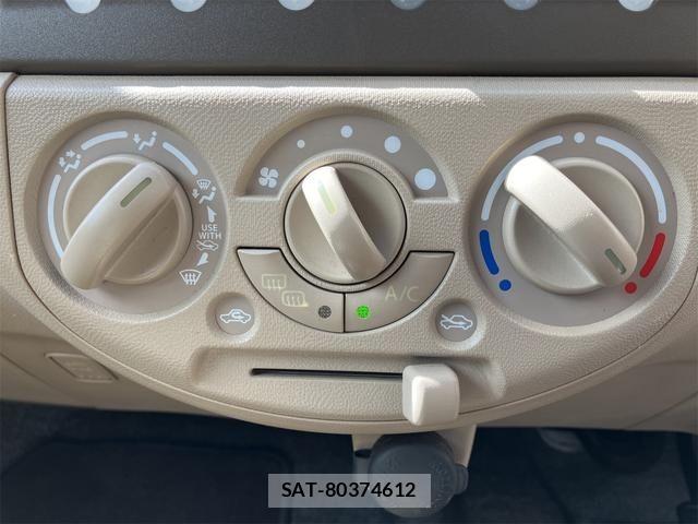Mazda CAROL 2013-02 7357104-8