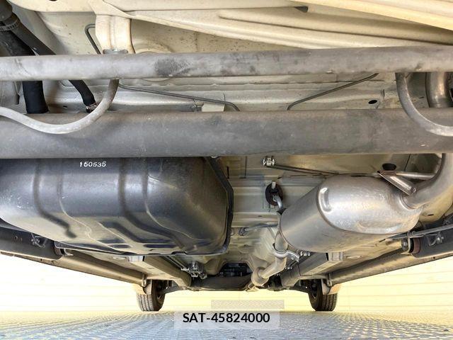 Mazda CAROL 2013-05 7615408-18