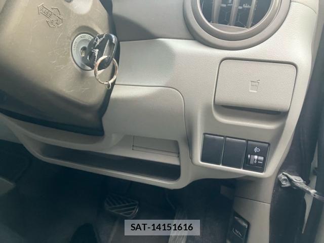 Mazda CAROL 2014-03 7960896-17