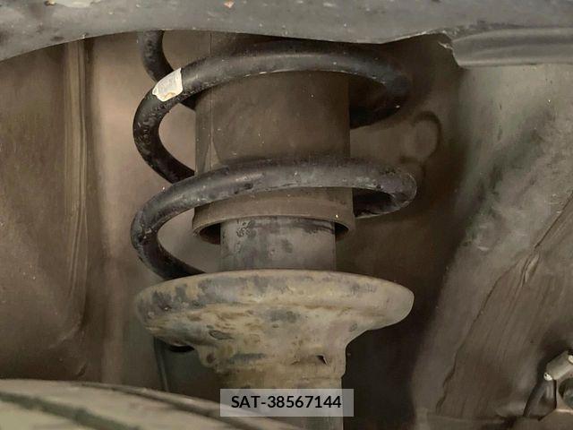 Mazda CAROL 2013-03 8313593-18