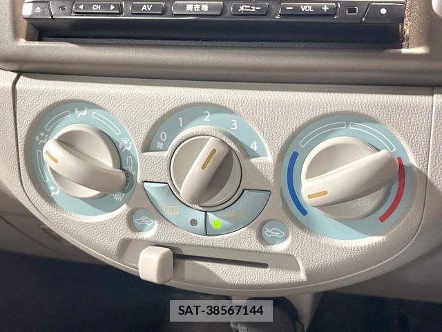Mazda CAROL 2013-03 8313593-5