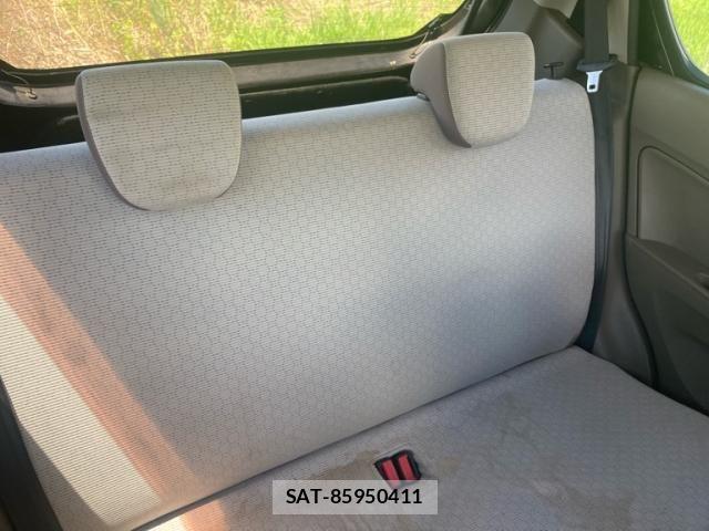 Mazda CAROL 2013-04 8411558-16