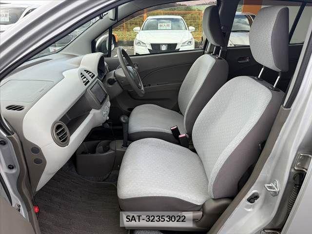 Mazda CAROL 2014-02 8658354-16