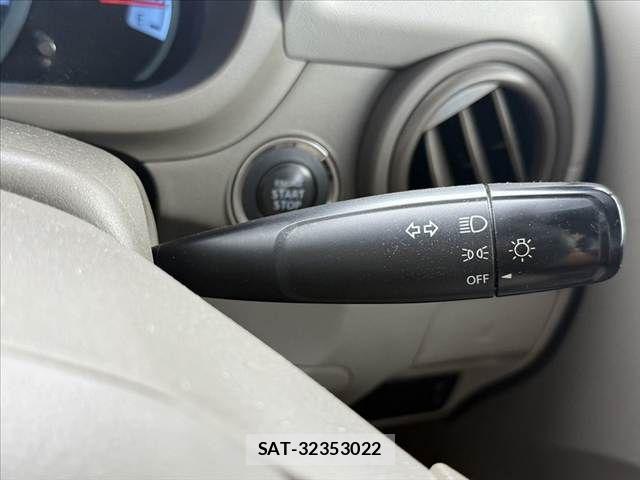 Mazda CAROL 2014-02 8658354-22