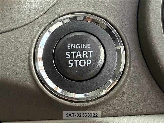 Mazda CAROL 2014-02 8658354-6