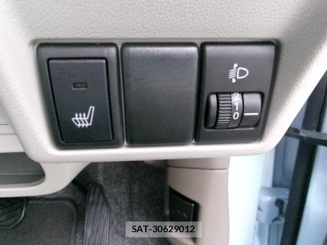 Mazda CAROL 2013-08 7057844-16