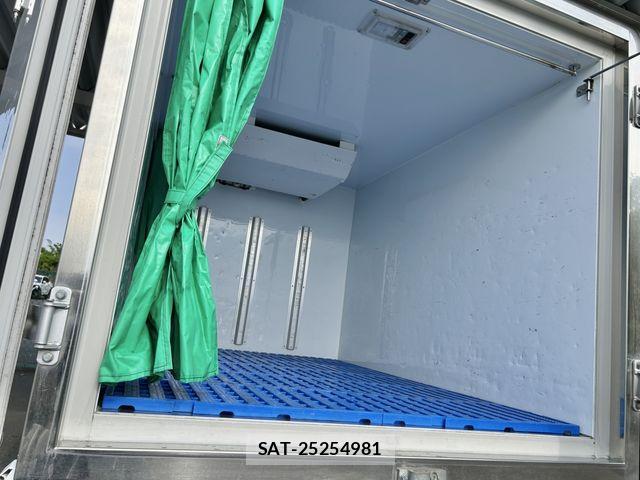 Suzuki CARRY TRUCK 2018-01 894302-15