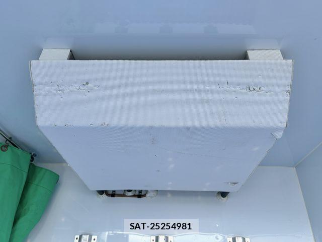 Suzuki CARRY TRUCK 2018-01 894302-16