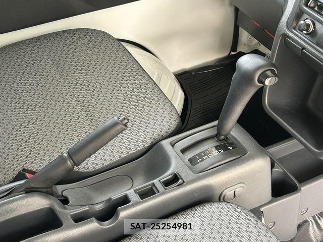 Suzuki CARRY TRUCK 2018-01 894302-26