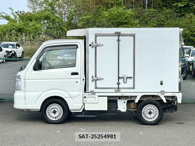 Suzuki CARRY TRUCK 2018-01 894302-7