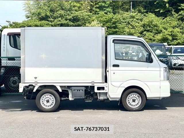 Suzuki CARRY TRUCK 2017-02 1038911-9