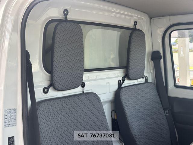 Suzuki CARRY TRUCK 2017-02 1038911-19