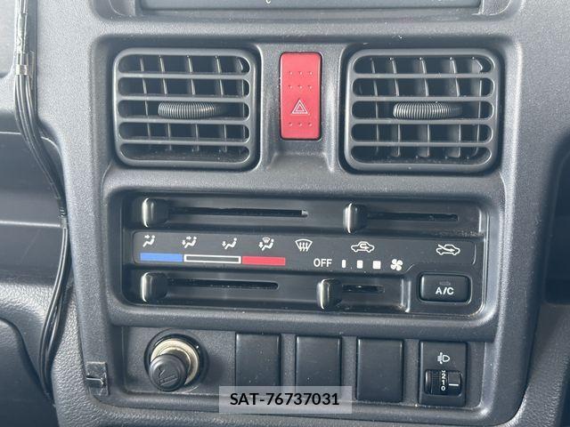 Suzuki CARRY TRUCK 2017-02 1038911-22