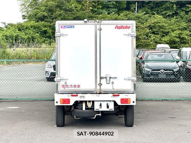 Suzuki CARRY TRUCK 2015-02 1084497-10