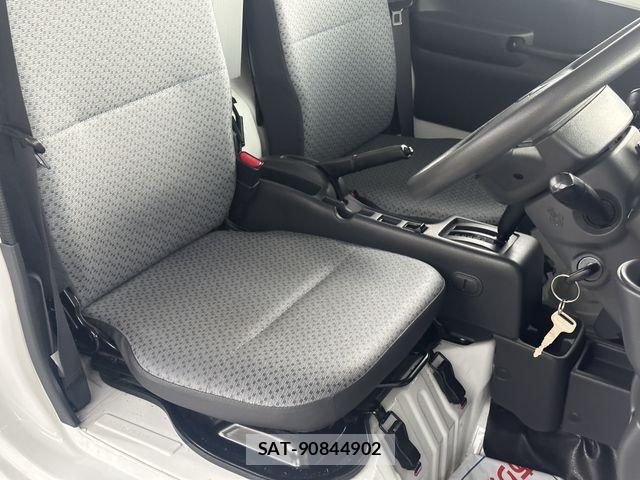 Suzuki CARRY TRUCK 2015-02 1084497-21