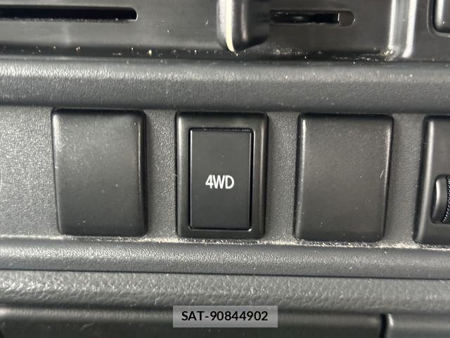 Suzuki CARRY TRUCK 2015-02 1084497-24