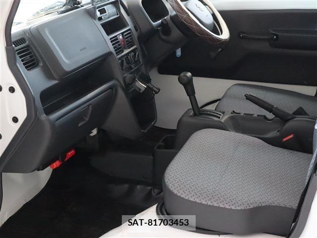Suzuki CARRY TRUCK 2024-10 1121375-20
