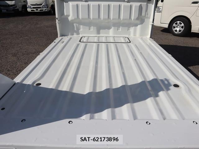 Suzuki CARRY TRUCK 2018-10 1227428-11
