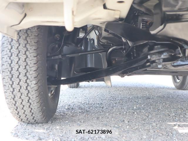 Suzuki CARRY TRUCK 2018-10 1227428-24