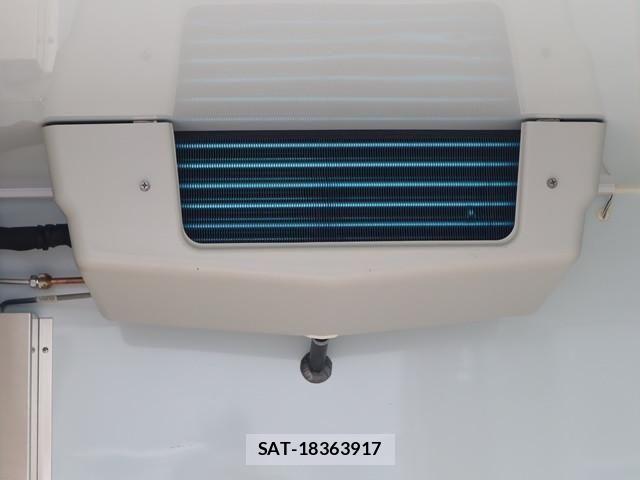 Suzuki CARRY TRUCK 2022-12 1227431-14