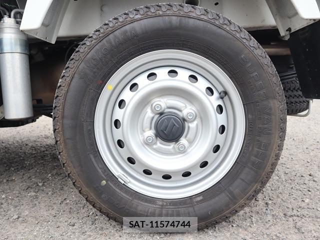 Suzuki CARRY TRUCK 2024-08 1255857-25