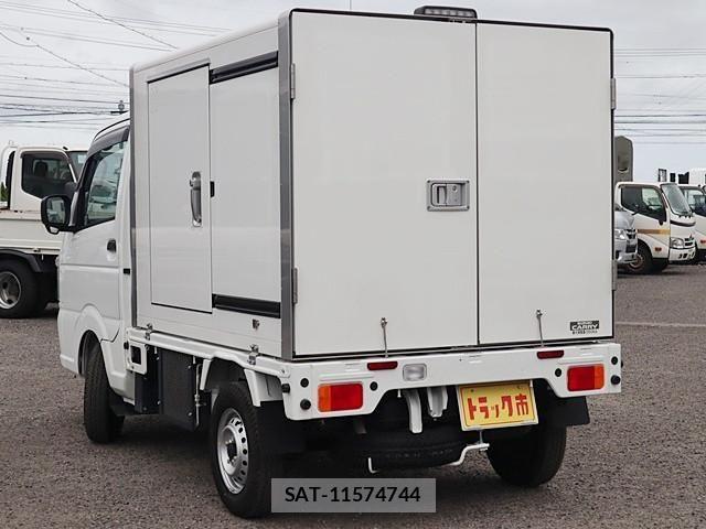 Suzuki CARRY TRUCK 2024-08 1255857-6