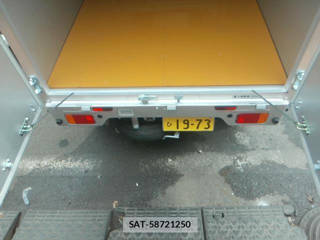 Suzuki CARRY TRUCK 2022-06 1312131-6