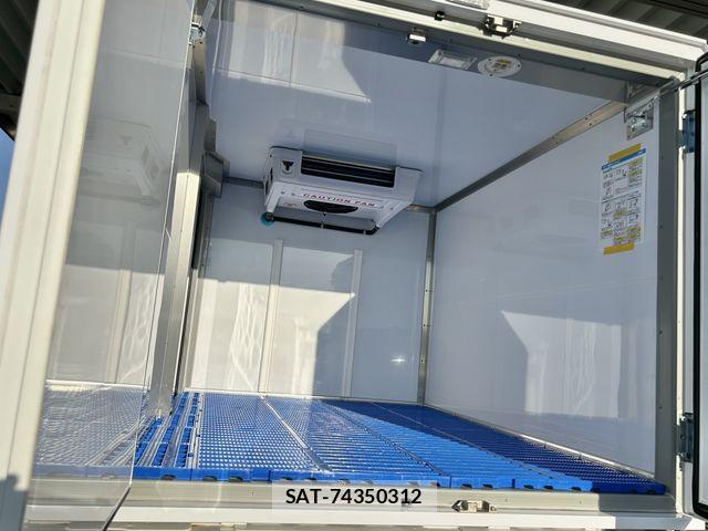 Suzuki CARRY TRUCK 2024-08 1312133-15
