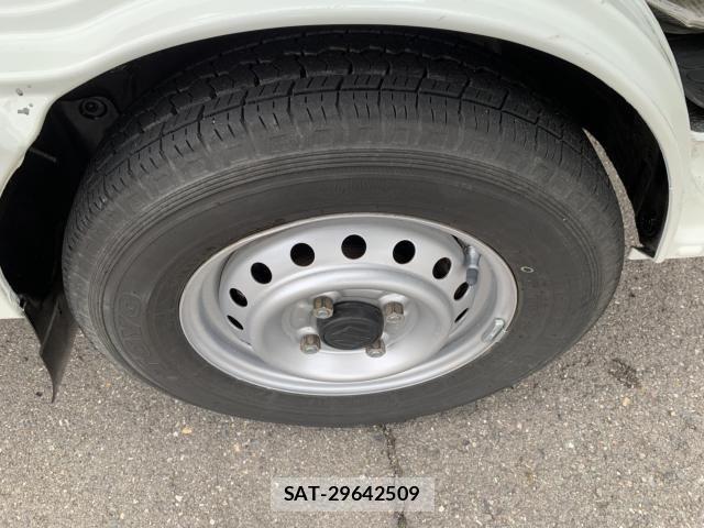 Suzuki CARRY TRUCK 2014-04 1421579-18