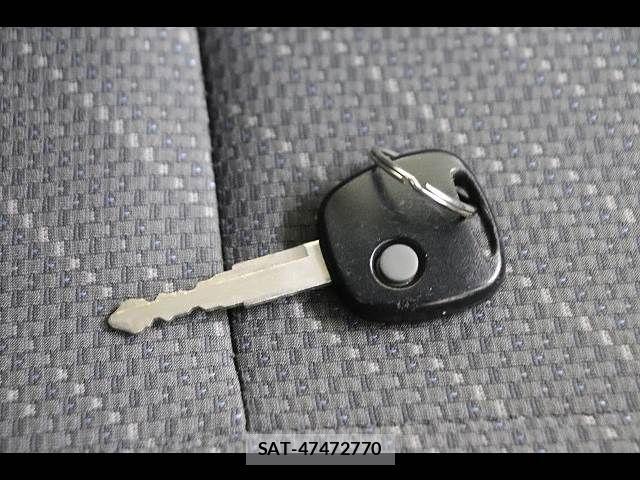 Suzuki CARRY TRUCK 2019-10 4588597-6