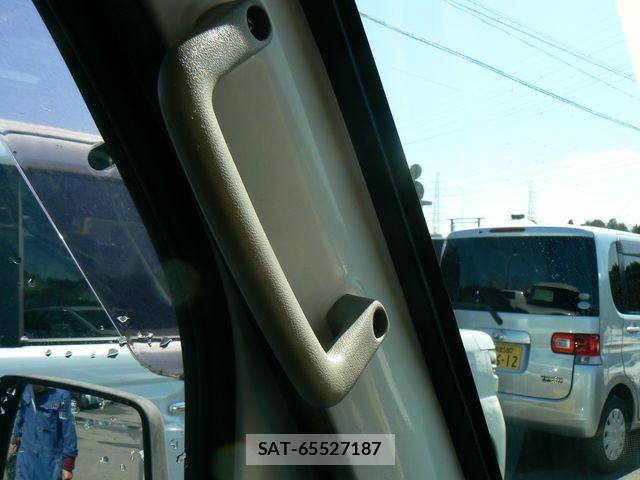 Suzuki CARRY TRUCK 2007-01 4588602-11