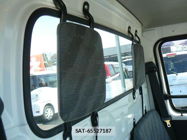 Suzuki CARRY TRUCK 2007-01 4588602-13