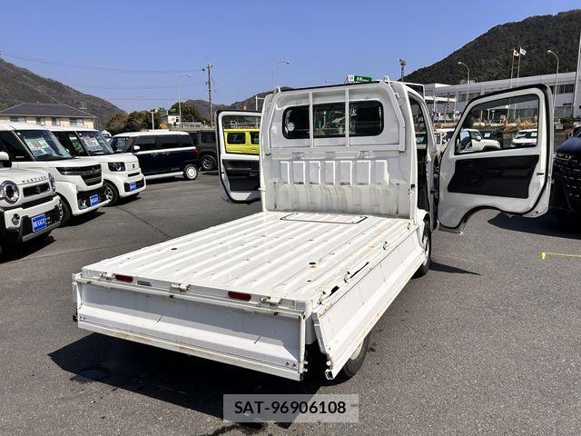 Suzuki CARRY TRUCK 2014-07 4638290-13
