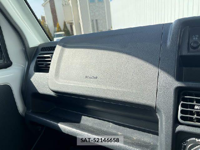 Suzuki CARRY TRUCK 2020-10 4751820-22