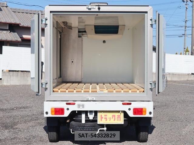 Suzuki CARRY TRUCK 2024-01 4933102-10
