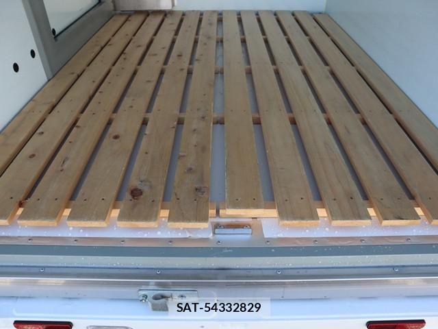 Suzuki CARRY TRUCK 2024-01 4933102-12