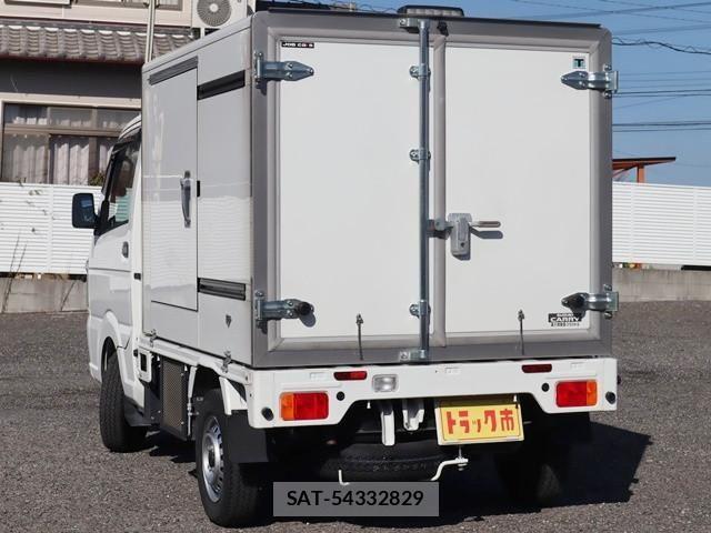Suzuki CARRY TRUCK 2024-01 4933102-6
