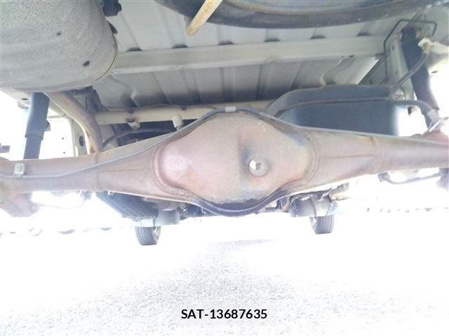 Suzuki CARRY TRUCK 2006-02 5861294-15