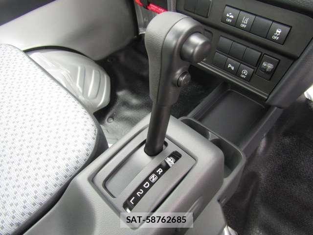 Suzuki CARRY TRUCK 2026-03 6544408-4