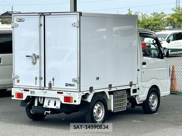 Suzuki CARRY TRUCK 2022-06 6715800-11