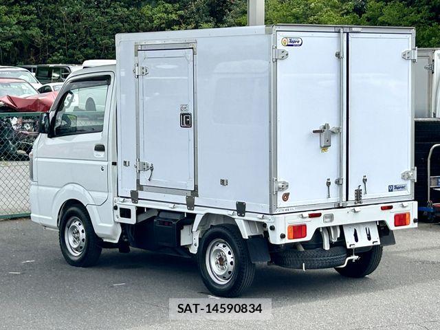 Suzuki CARRY TRUCK 2022-06 6715800-12